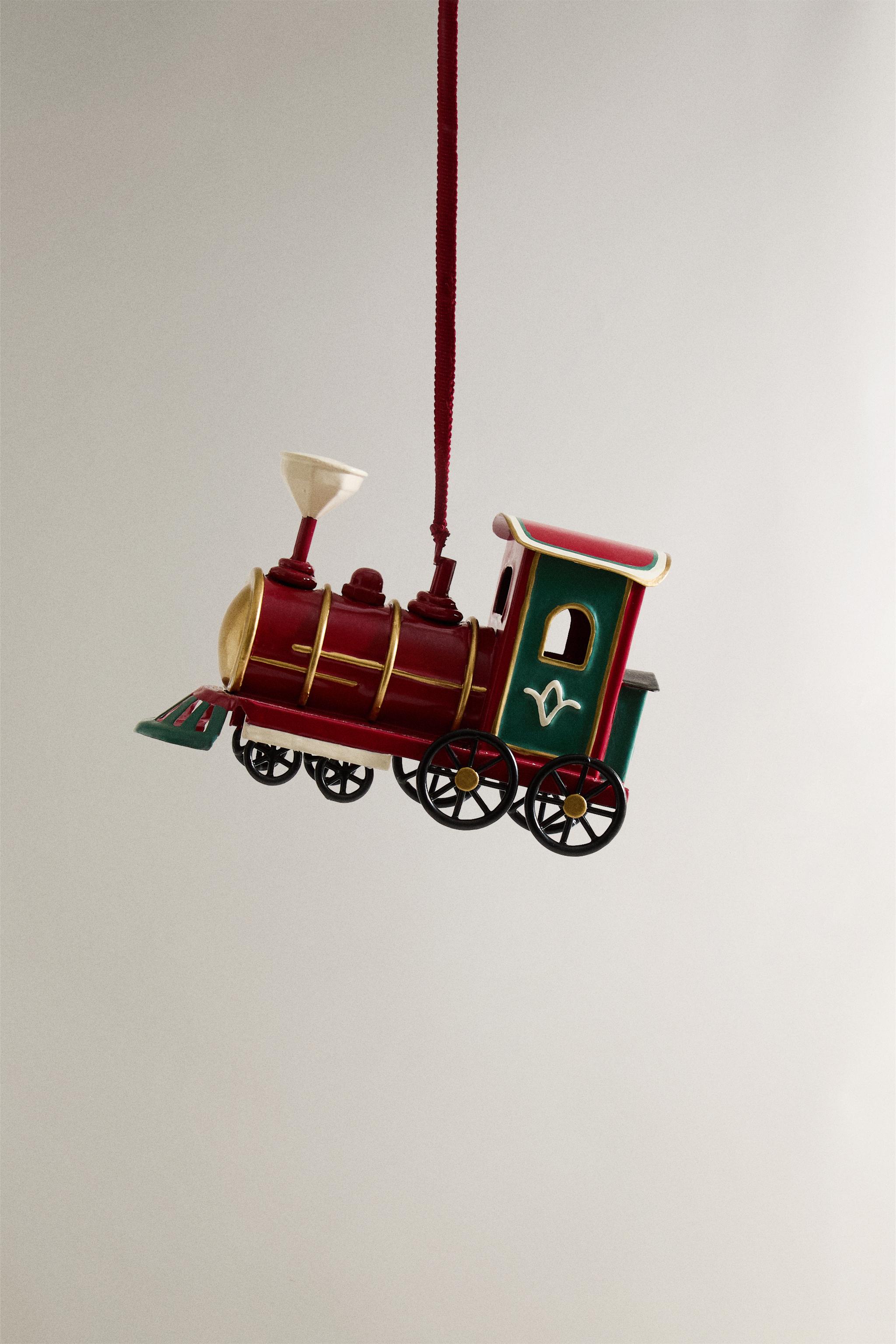 LIGHT TRAIN CHRISTMAS TREE ORNAMENT